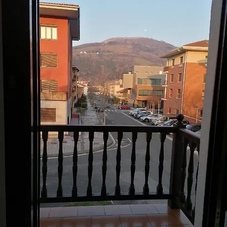 Holiday home Gaiko Etxe Berri Aizarnazabal