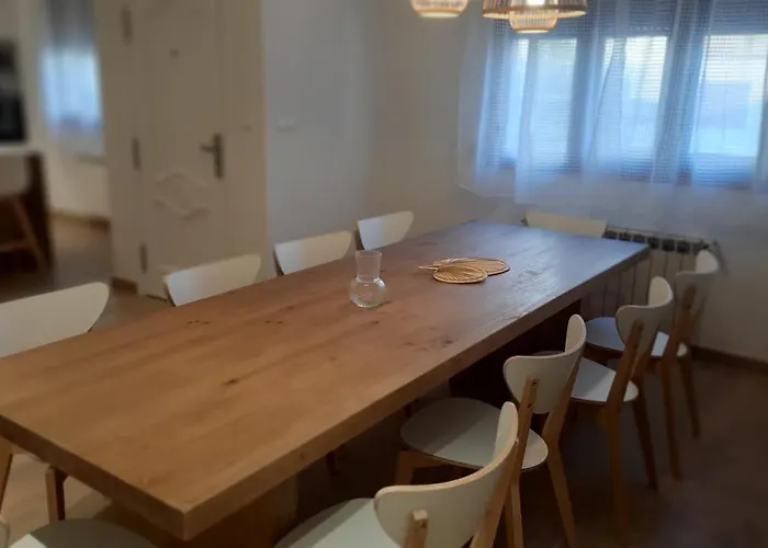 Gaiko Etxe Berri Vakantiehuis Aizarnazábal